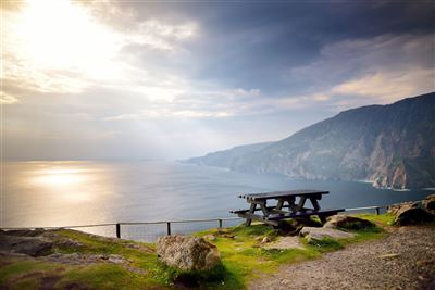 Platz mit Aussicht an den Klippen Slieve League